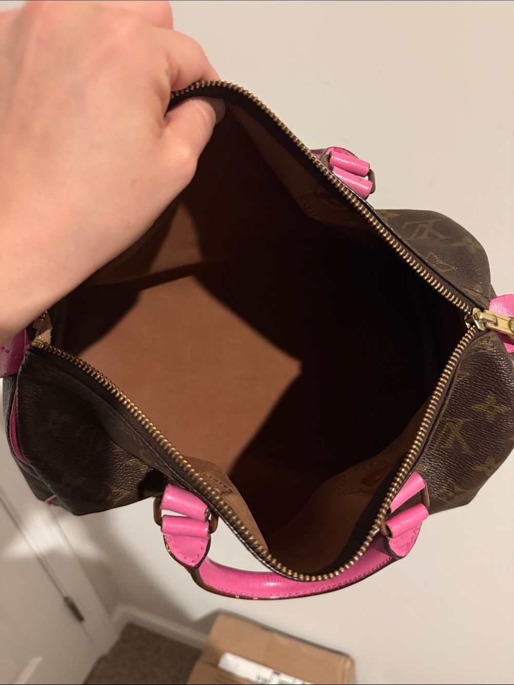 Authentic Louis Vuitton 30 speedy bought custom painted here on posh. - Picture 8 of 9